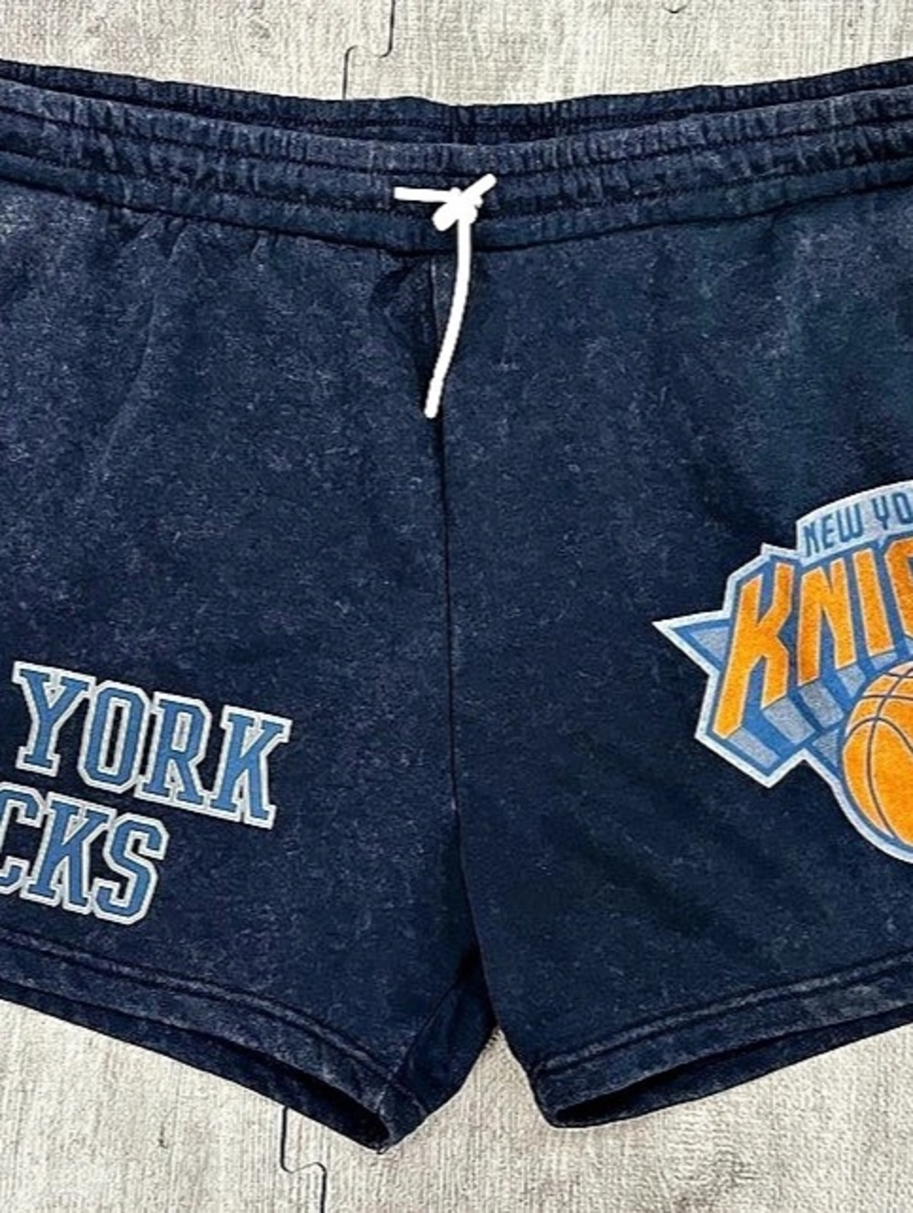 NBA New York Knicks Athletic Shorts Blue 3XL NWT